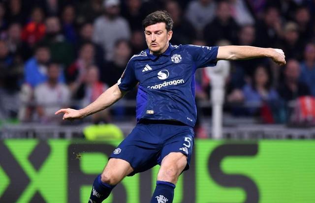 开云体育官网入口-关于千磨万击吾未折腰，国内足球赛场硝烟弥漫！的信息