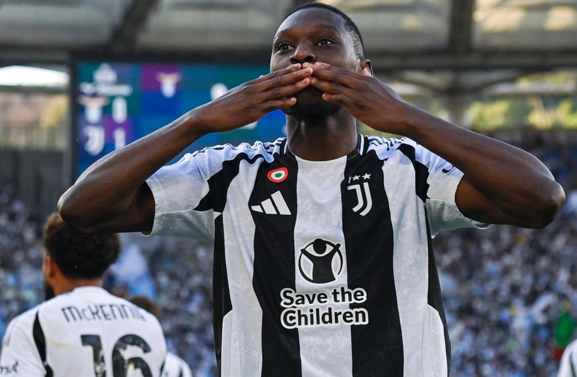 开云体育官方入口-尤文图斯遭遇争议判罚，难以接受