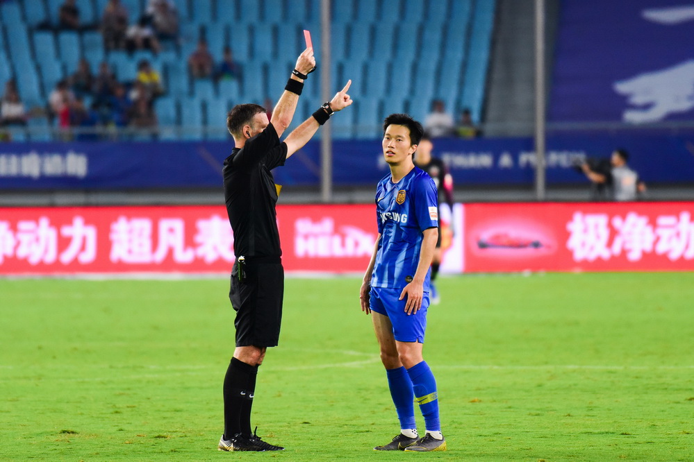 开云体育地址-关于江苏苏宁智能红牌停赛两名主力的信息