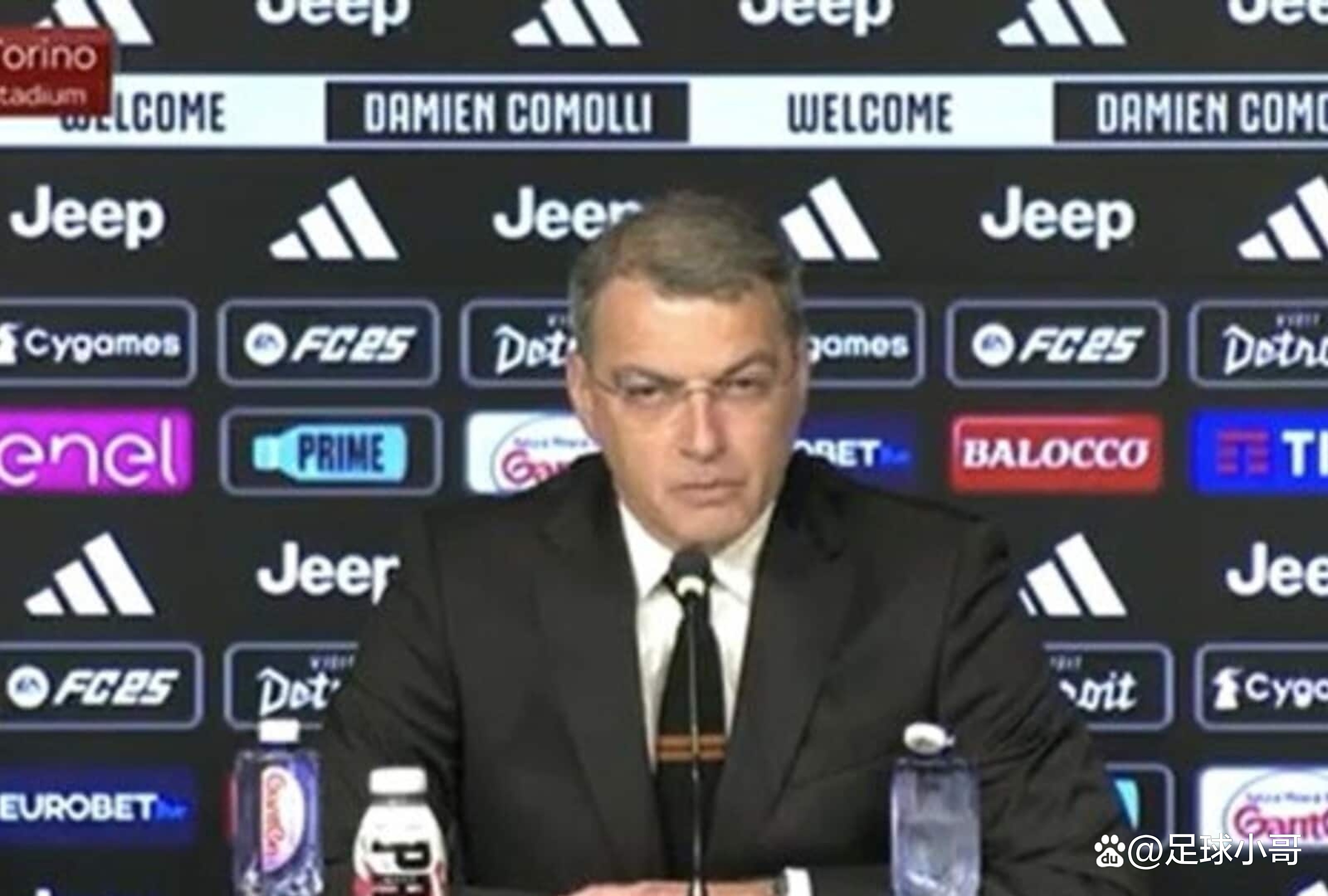 开云体育亚洲官网-尤文图斯新外援表现抢眼：助推球队备战的简单介绍