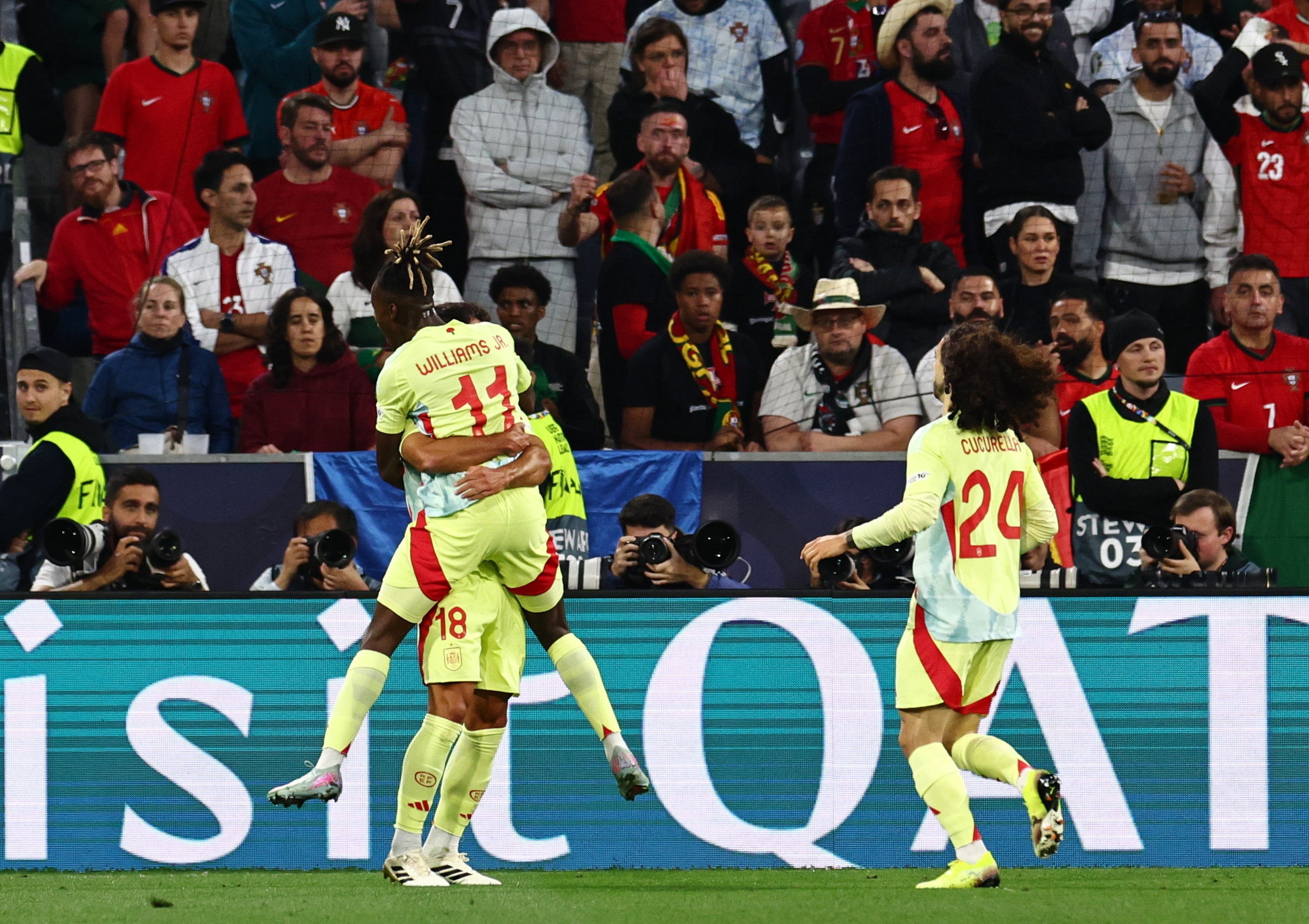 开云体育网页版登录入口-葡萄牙国家队惨遭淘汰，遗憾无缘欧洲足球联赛决赛的简单介绍