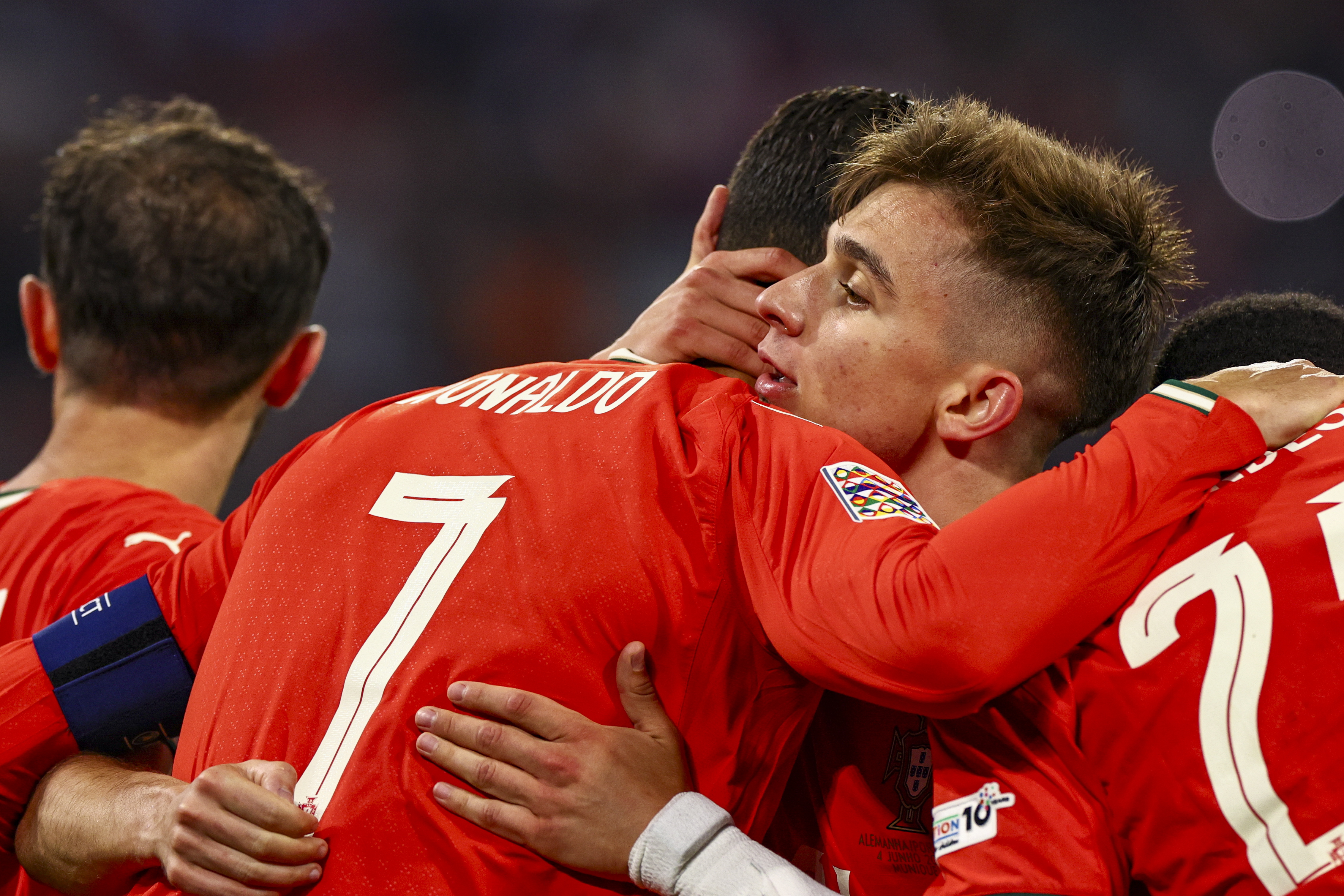 开云体育入口-包含随时开赛！重要的欧洲足球赛等待着的词条