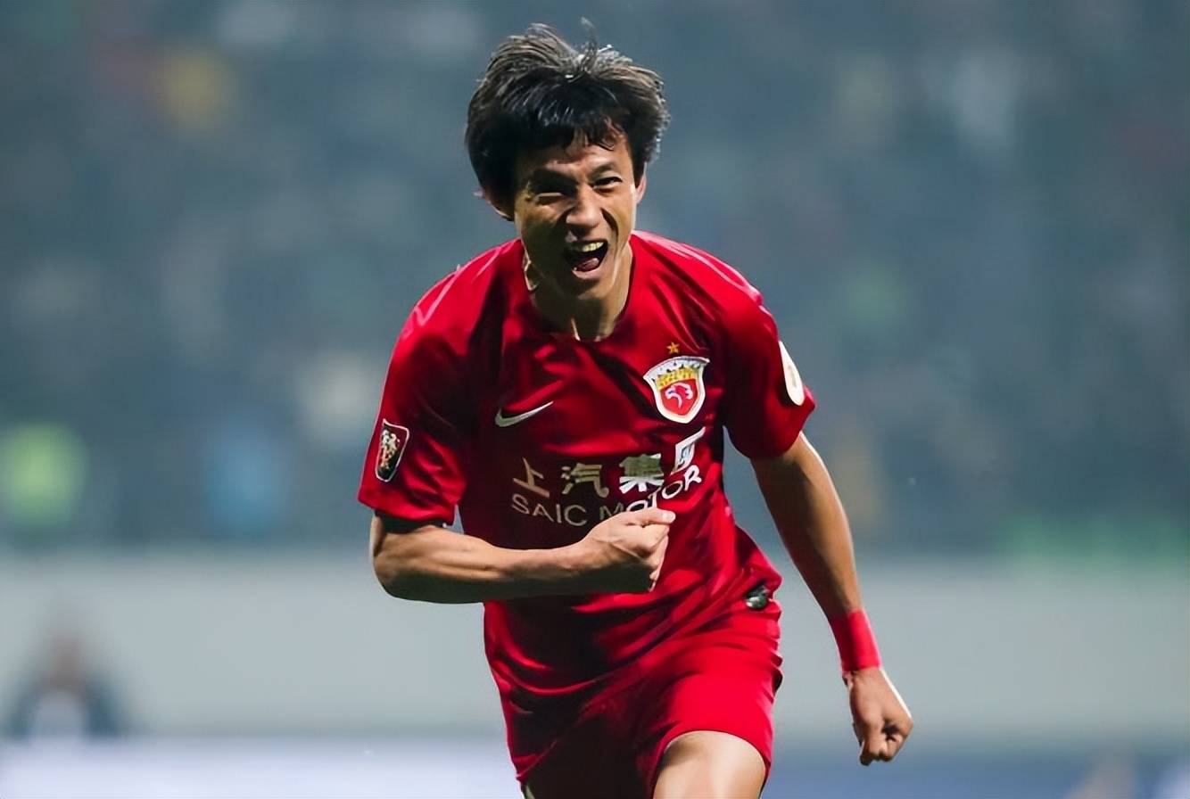 开云体育官方登录入口-上港球队整体强势，稳固领先地位的简单介绍