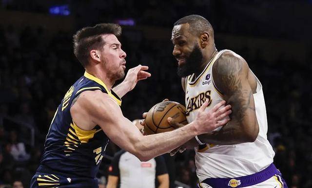 湖人击败国王，浓眉+领衔四人得分+的简单介绍