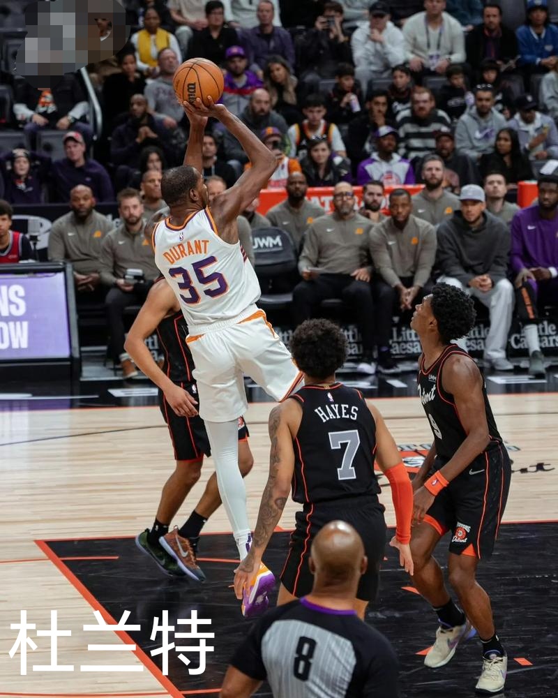 太阳擒凯尔特人，布克砍下27分