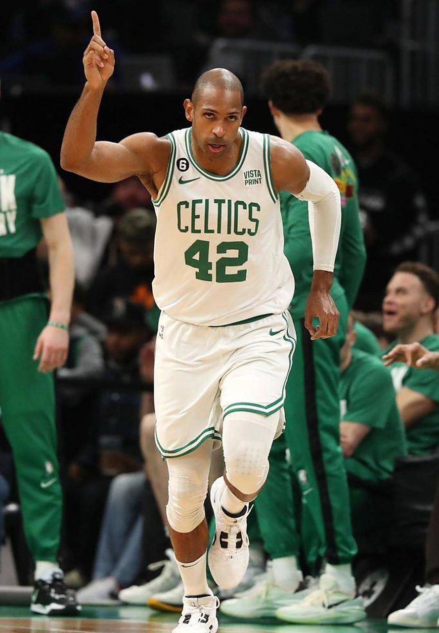 开云体育在线-篮网成功逆转凯尔特人，豪取季后赛首胜