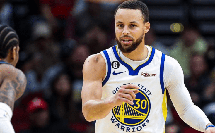 澳大利亚队全力冲刺，终结连败